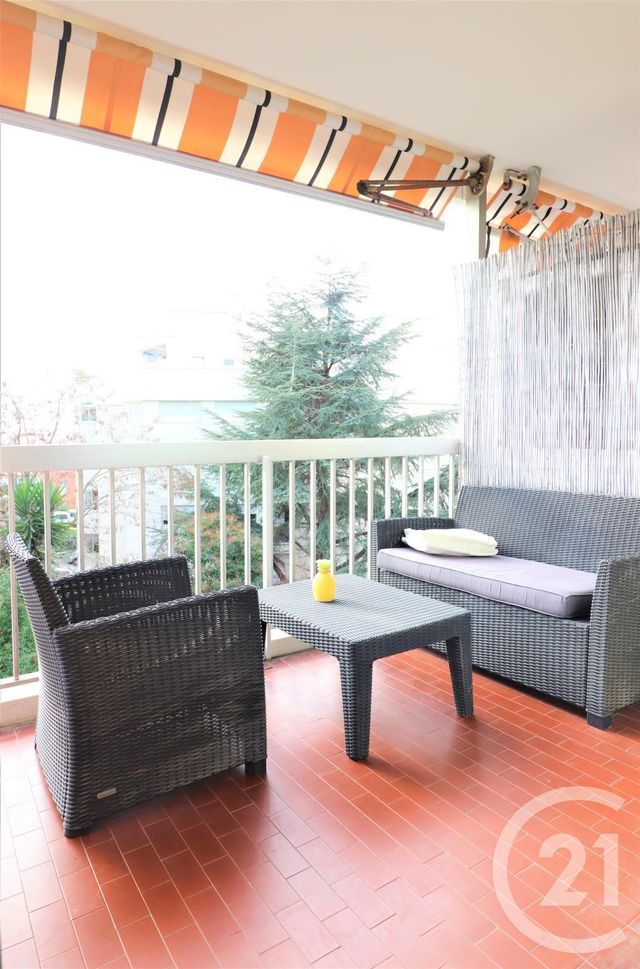 Afficher la photo en grand Appartement F1 à louer - 1 pièce - 37.0 m2 - NICE - 06 - PROVENCE-ALPES-COTE-D-AZUR - Century 21 Etoile Immobilier