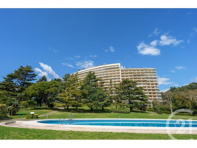 Appartement F3 à vendre - 3 pièces - 95.0 m2 - CANNES - 06 - PROVENCE-ALPES-COTE-D-AZUR - Century 21 Etoile Immobilier