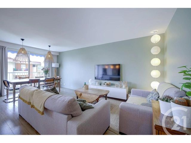 Appartement F4 à vendre - 4 pièces - 103.0 m2 - NICE - 06 - PROVENCE-ALPES-COTE-D-AZUR - Century 21 Etoile Immobilier