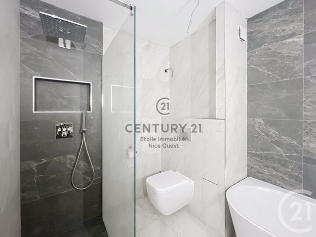 Afficher la photo en grand Appartement F4 à vendre - 4 pièces - 86.0 m2 - NICE - 06 - PROVENCE-ALPES-COTE-D-AZUR - Century 21 Etoile Immobilier