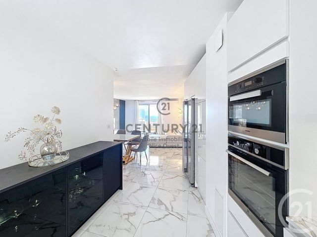 Afficher la photo en grand Appartement F4 à vendre - 4 pièces - 86.0 m2 - NICE - 06 - PROVENCE-ALPES-COTE-D-AZUR - Century 21 Etoile Immobilier